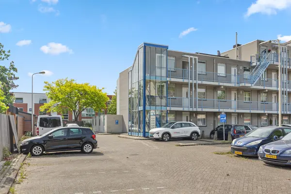 Roomolenstraat 35, Leidschendam