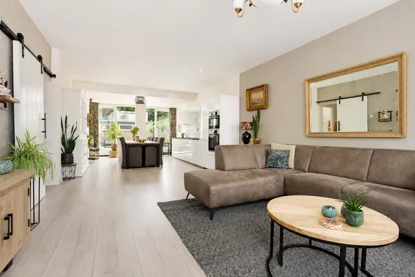 Van Ruysdaellaan 22, Leidschendam