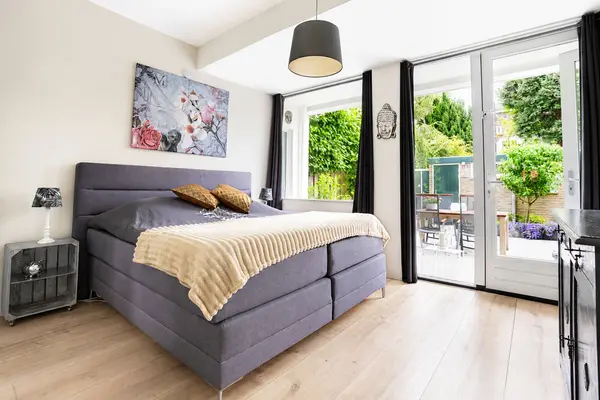 Van Ruysdaellaan 22, Leidschendam