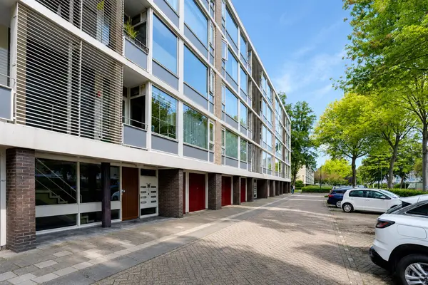 Schout van Eijklaan 160, Leidschendam