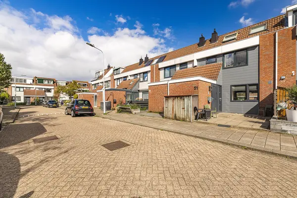 Clingenburg 51, HOOFDDORP
