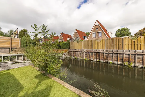 Clingenburg 51, HOOFDDORP