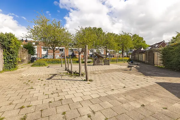 Clingenburg 51, HOOFDDORP