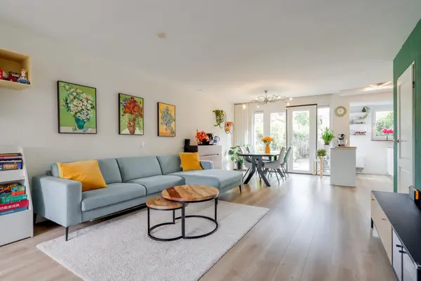 Albergerbos 120, HOOFDDORP