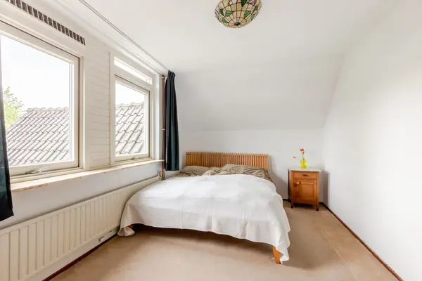 Schipholdijk 261, OUDE MEER