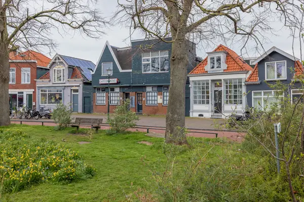 Zuiddijk 75A, ZAANDAM