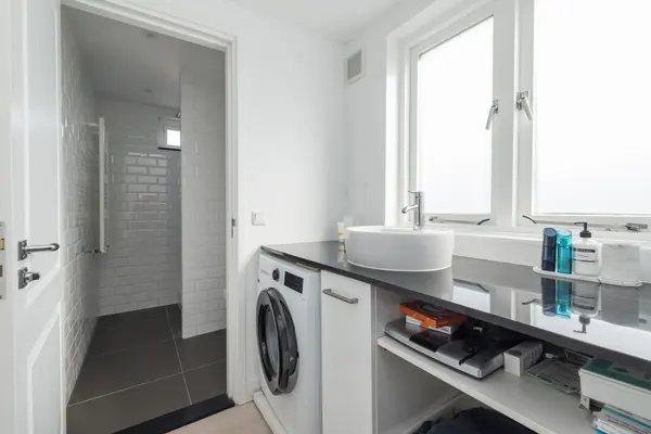 Zuiddijk 75A, ZAANDAM