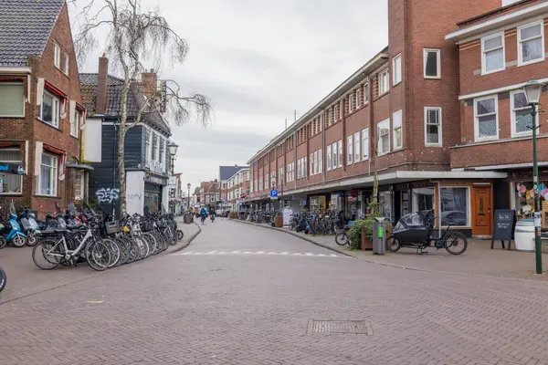 Zuiddijk 75A, ZAANDAM