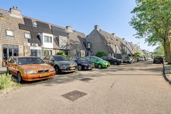 Savelsbos 74, HOOFDDORP