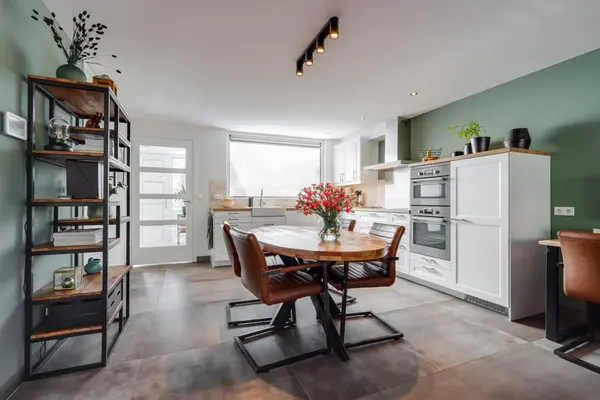 Savelsbos 74, HOOFDDORP
