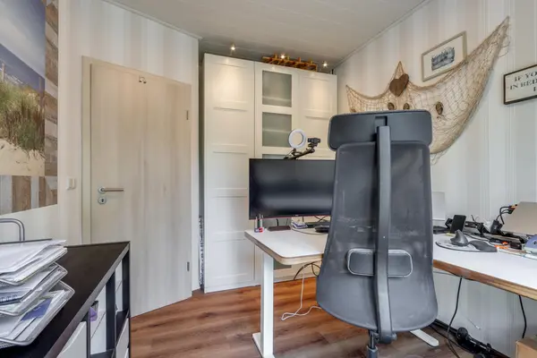 Lindholm 241, HOOFDDORP