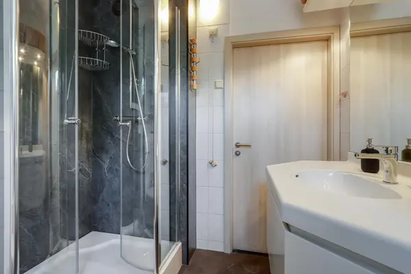 Lindholm 241, HOOFDDORP