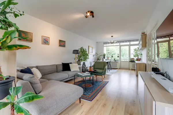 Labouchèrelaan 42, RIJSWIJK