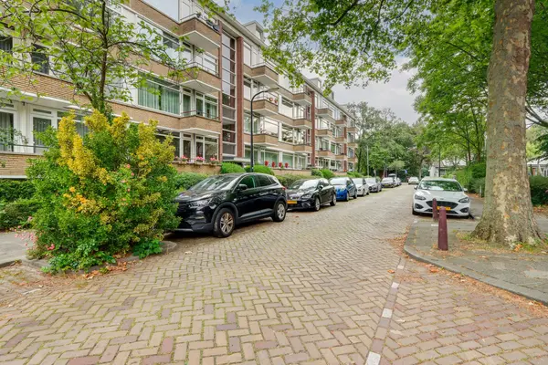 Labouchèrelaan 42, RIJSWIJK