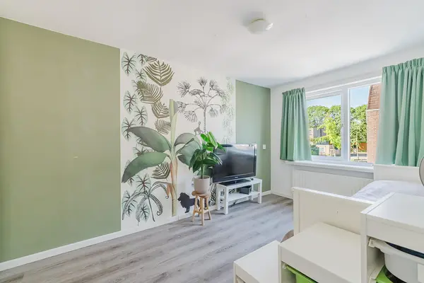 Van den Berghlaan 341, HOOFDDORP