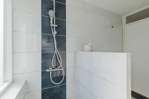 Van den Berghlaan 341, HOOFDDORP