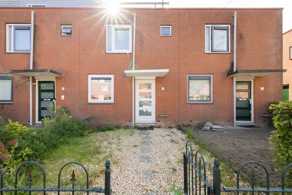 Tangostraat 9, Almere