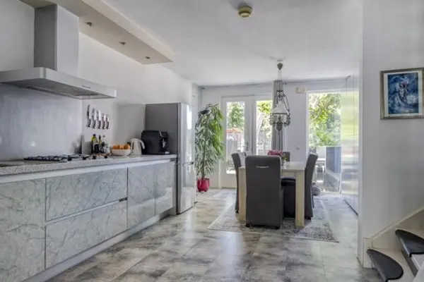 Arubapier 35, Almere