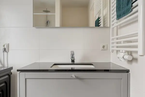 Pioenroosstraat 2, Eindhoven