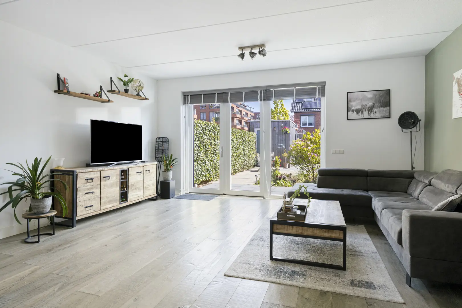 Florastraat 27 in Beverwijk