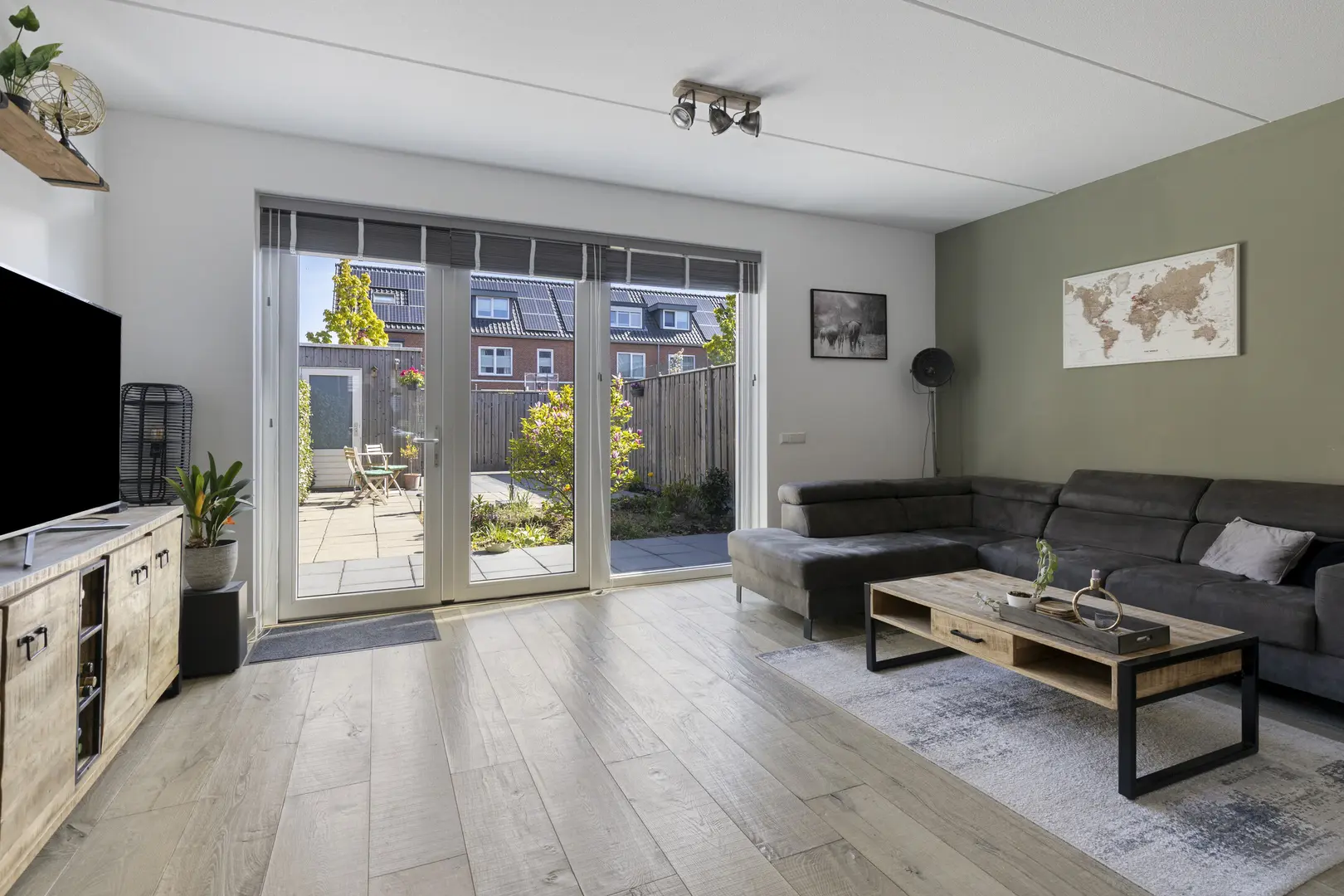 Florastraat 27 in Beverwijk
