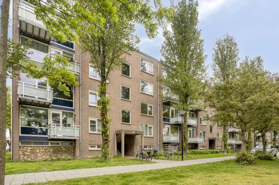 Laan van Blois 16 in Beverwijk