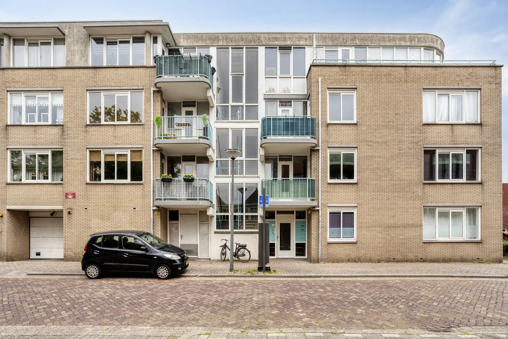 Hobbesteeg 147 in Beverwijk