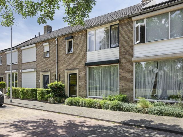 Foto van Essenplein 3