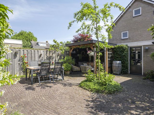 Foto van Vennestraat 1
