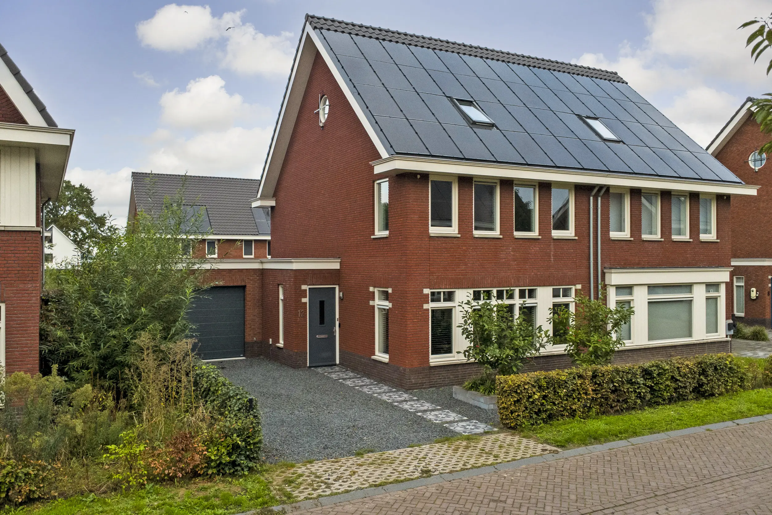 Ereprijs 12