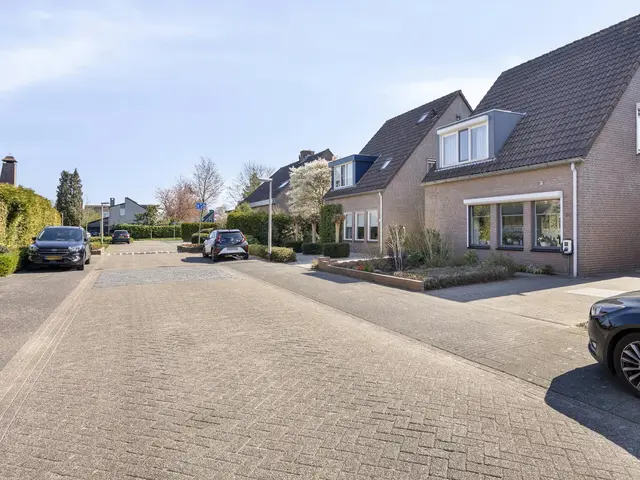Foto van Adenauerlaan 84