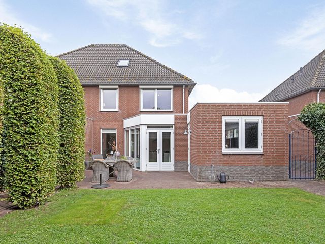 Foto van Hauwkes 4
