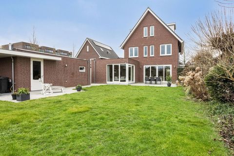 Laan van Nieuw-Guinea 19