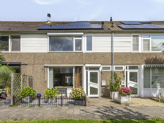 Foto van Van Ruysdaelstraat 12