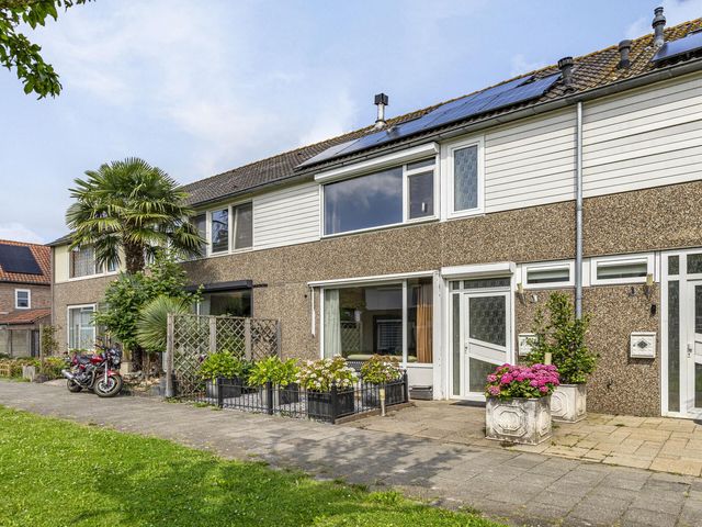 Foto van Van Ruysdaelstraat 12