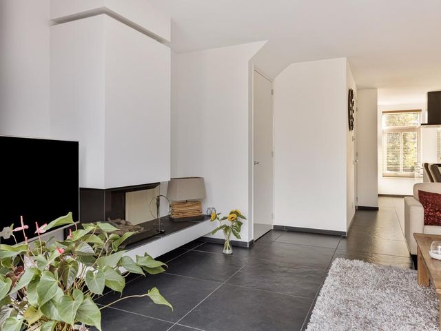 Foto van Van Schuppenstraat 2