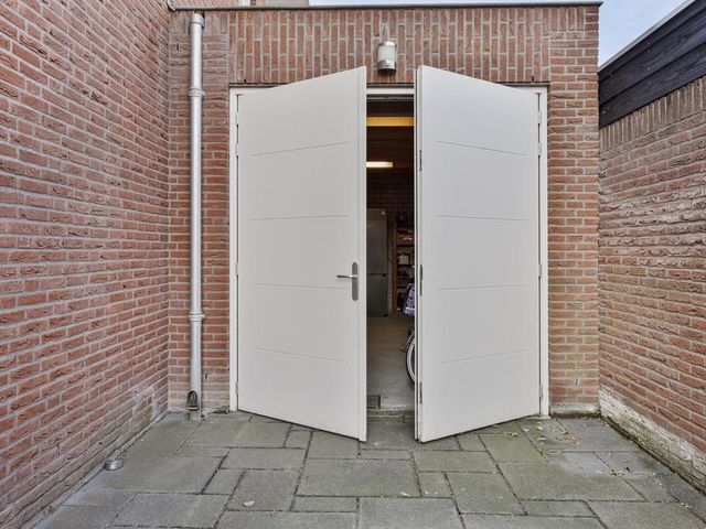 Foto van Van Schuppenstraat 2
