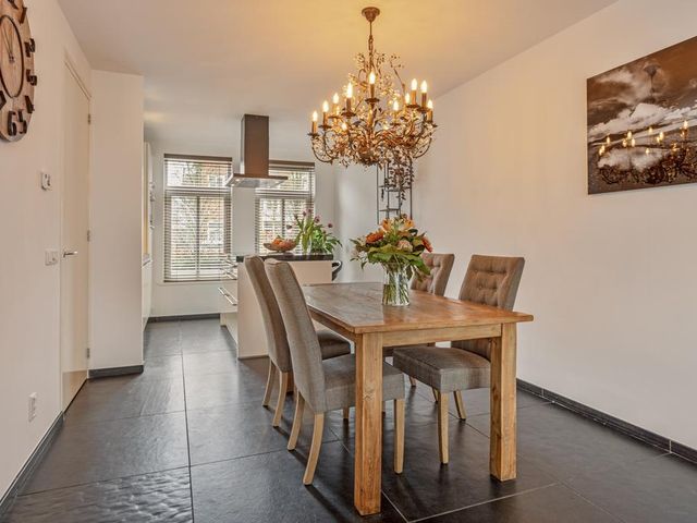 Foto van Van Schuppenstraat 2
