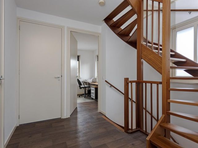Foto van Van Schuppenstraat 2