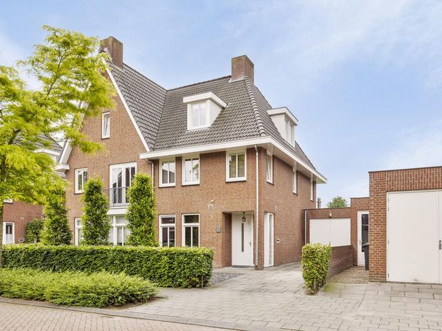 Foto van Van Schuppenstraat 2
