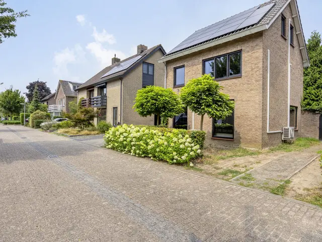 Foto van Celsiuslaan 4