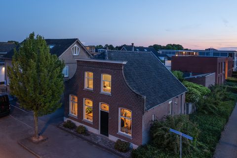 Torenstraat 19