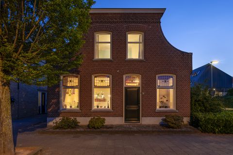 Torenstraat 19