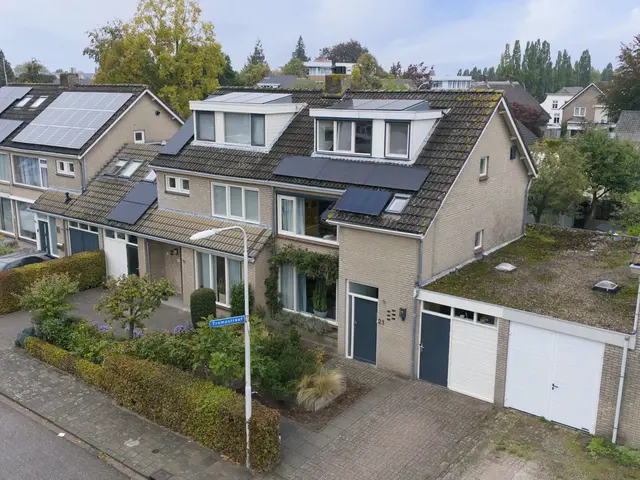 Foto van Trompstraat 21