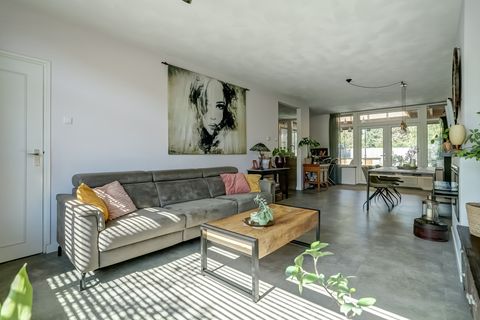 De Roverestraat 8
