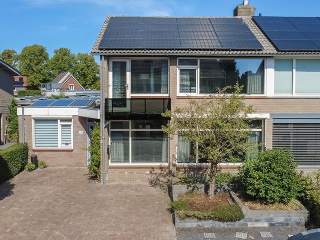 Foto van De Roverestraat 8