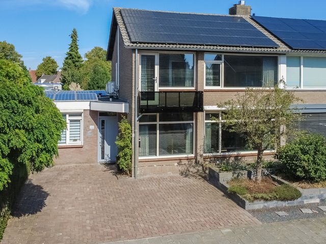 Foto van De Roverestraat 8