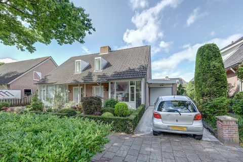 Torenstraat 145