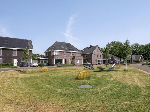 Foto van Bosbeemd 32