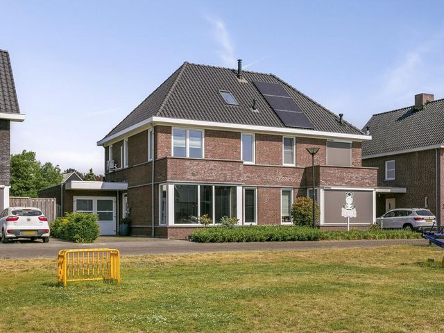 Foto van Bosbeemd 32